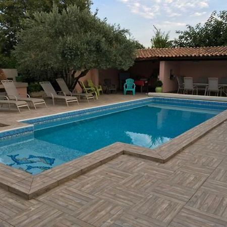 Appartement Rez De Chausse 볼렌느 외부 사진