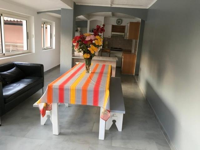 Appartement Rez De Chausse 볼렌느 외부 사진